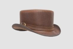 Brown leather top hat with carriage band and vintage-inspired design